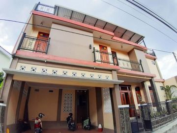 KOST EKSKLUSIF DI SETURAN DEKAT KAMPUS UPN DAN STIE YKPN