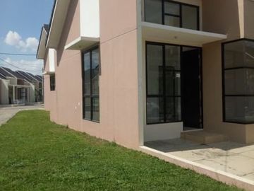 Rumah Ready siap huni di Binong Cluster Nusa @Aryana Karawaci Free PPN