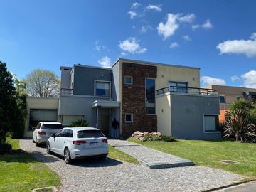 Quinta en venta en Virrey del Pino