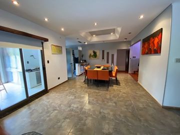 Quinta en venta en Virrey del Pino