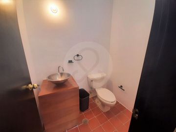 Casa en condominio en venta en Santa María Tepepan