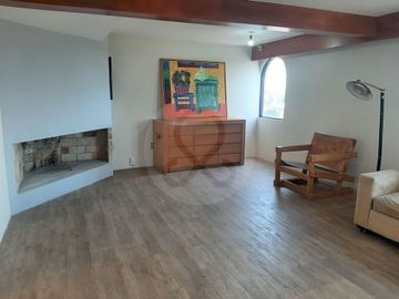 Casa en condominio en venta en Santa María Tepepan