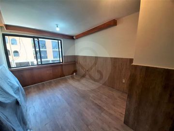 Casa en condominio en venta en Santa María Tepepan