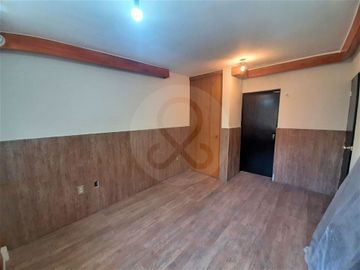 Casa en condominio en venta en Santa María Tepepan
