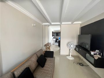 VENDO CASA EN URBANIZACION VIA A SANTA ELENA (PENINSULA)-GUAYAQUIL