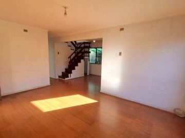 Oficina en venta Las Hualtatas / Las Tranqueras