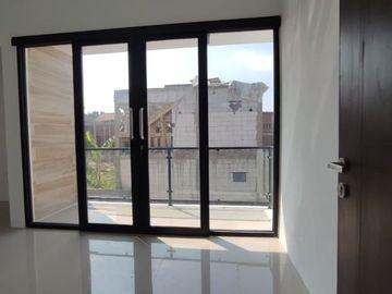 rumah baru 2 lantai 3 kamar tidur di cihanjuang dkt sariwangi