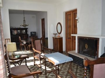 VENTA CASA CENTRICA...BALCARCE