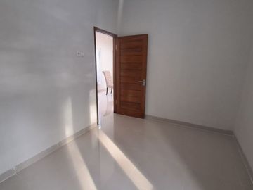 RUMAH CANTIK SIAP HUNI FREE CANOPY DI TAMANTIRTO