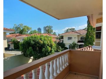 Venta de casa en Costa del Este, Residencial Palmeras del Este