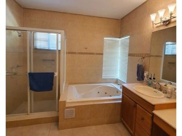 Venta de casa en Costa del Este, Residencial Palmeras del Este