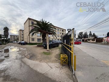 Departamento en venta de 2 dorm. en Villa Alemana