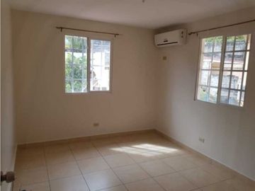 VENDO CASA PH QUINTAS REALES VILLA ZAITA 3 REC + CBE 300 M2