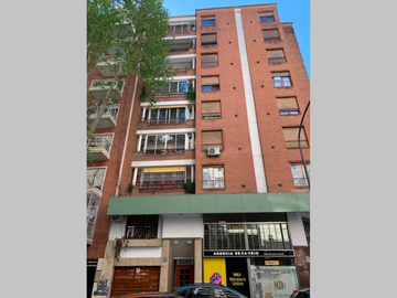 Departamento en Venta en Flores 4 ambientes 2 dormitorios 2 baños 75 m2 + balcón aterrazado - Ramón Falcón 2100