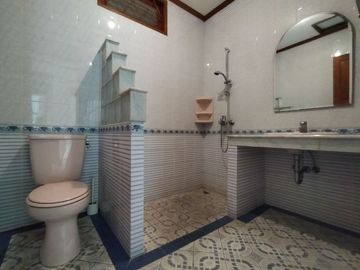Town House di Cipete Dilengkapi Private Pool & Kondisi Semi Furnished HSE-A0535