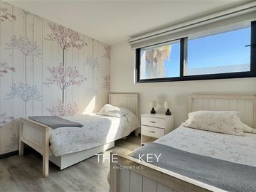 Casa en venta de 4 dorm. en Las Condes