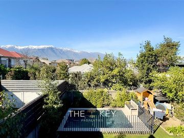 Casa en venta de 4 dorm. en Las Condes
