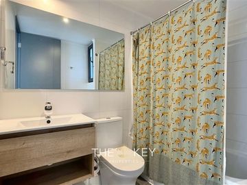 Casa en venta de 4 dorm. en Las Condes