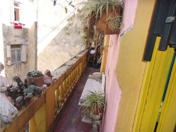 VENTA 3 AMBIENTES CON BALCON. VALENTIN GOMEZ 3100