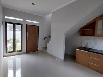 Rumah 2 lantai design bali modern pasir putih sawangan depok