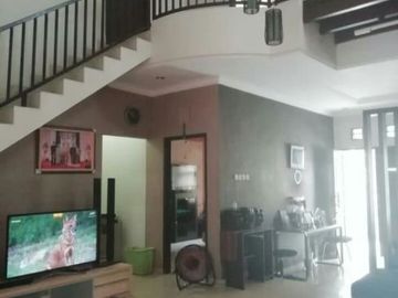 Rumah 2 Lantai Siap Huni Penjaringan Sari Rungkut Surabaya