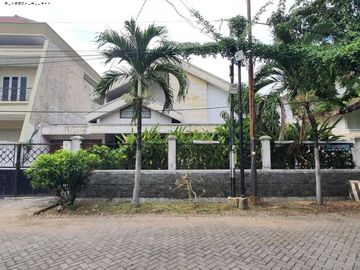 Rumah Kertajaya Indah, Strategis, Bagus, garasi 2