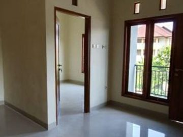 RUMAH 2LT SIAP HUNI DEKAT STPN JALAN GODEAN KM 5