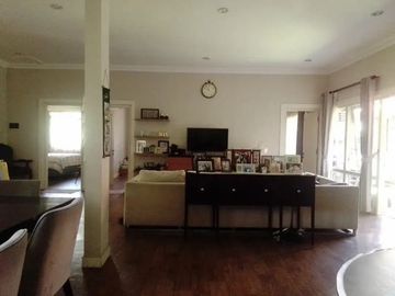 Rumah Terawat Siap Huni Manyar Surabaya