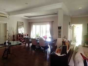 Rumah Terawat Siap Huni Manyar Surabaya
