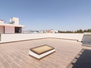 ESTRENA CASA EN VENTA EN MORELIA, ZONA ALTOZANO.