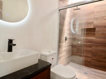 ESTRENA CASA EN VENTA EN MORELIA, ZONA ALTOZANO.