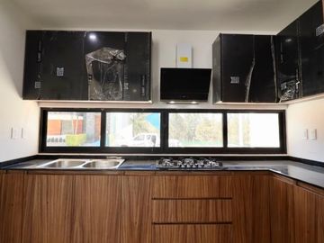 ESTRENA CASA EN VENTA EN MORELIA, ZONA ALTOZANO.