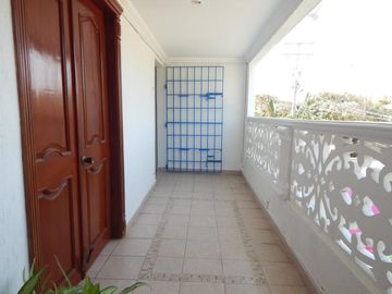 casa en venta en los nogales. Cod V88971