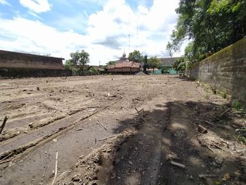 Tanah Kav 11 Unit: Cocok Bangun Usaha di Depan SMAN 1 Kalasan, SHM!