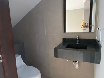 VENTA DE CASA EN EL MAYOYAZGO, LEON, GTO.