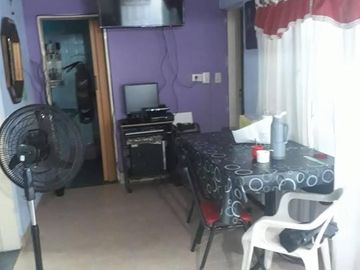Comodisimo PH 3 Ambientes. Lanus Oeste P. B. a.