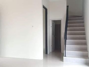 Rumah Mewah Tanpa BI Checking dkt PEMKOT Cimahi