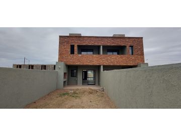 VENDEMOS DUPLEX A ESTRENAR EN COLINAS DE MANANTIALES