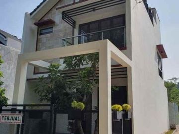 Rumah Real estate 2 Lantai di Kota Depok Tinggal 1 Unit Lagi