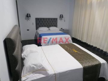 Incluye:
Hotel + Piscina + Discoteca + Restaurante
⭐ Con parámetros listos para convertirse en un hotel 4 estrellas
Ideal para eventos sociales com