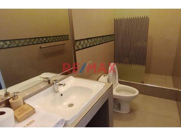 Incluye:
Hotel + Piscina + Discoteca + Restaurante
⭐ Con parámetros listos para convertirse en un hotel 4 estrellas
Ideal para eventos sociales com