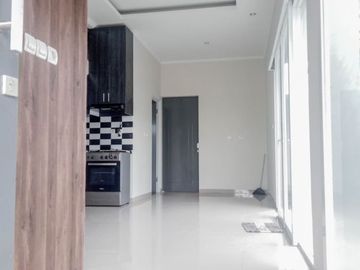 Rumah rasa villa di Lembang bisa cicil ke developer