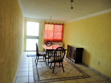 Espaciosa Vida Familiar, Casa en Venta, Ampliada 4rec. Los Héroes, Ixtapaluca