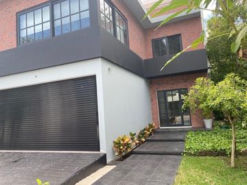 Casa en Venta en Playa del Carmen, Selvamar, Via Serena, Diseño Premium
