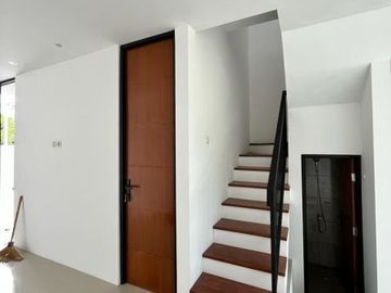 Rumah Baru Kaliurang Km 10 Sejuk