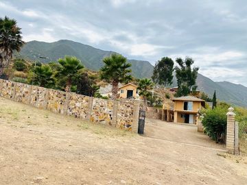 FINCA DE CAMPO CON 3 CABAÑAS  