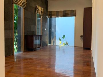 Rumah Mewah Modern Tropical Di Sektor 8 Bintaro  NY17082