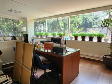 SE RENTAN OFICINAS EN LA JUAREZ