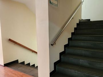 SE RENTAN OFICINAS EN LA JUAREZ