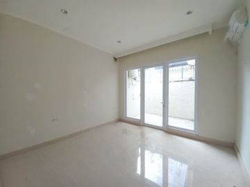 DISEWAKAN KAV UNIT DI ANTASARI JAKARTA SELATAN (fully Furnished)KOMPLEK EXLUSIVE